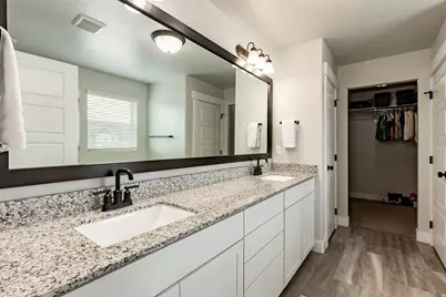 9283 N Vernham Ln, Eagle Mountain, UT 84005 - Photo 6