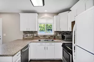 192 N 600 W, Smithfield, UT 84335 - Photo 10