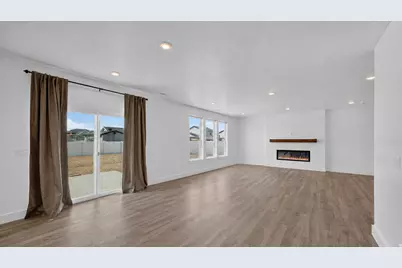 2391 W 2950 N, Farr West, UT 84404 - Photo 8