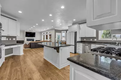 2680 E Bridgeport Ave. S, Cottonwood Heights, UT 84121 - Photo 2