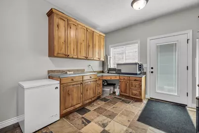 2680 E Bridgeport Ave. S, Cottonwood Heights, UT 84121 - Photo 44
