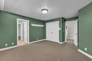 2680 E Bridgeport Ave S, Cottonwood Heights, UT 84121 - Photo 50