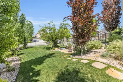 2680 E Bridgeport Ave. S, Cottonwood Heights, UT 84121 - Photo 36