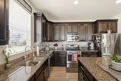 271 E Rockwood Way, Stansbury Park, UT 84074 - Photo 8