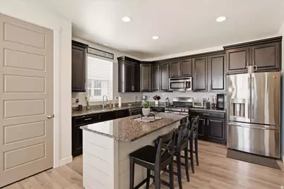 271 E Rockwood Way, Stansbury Park, UT 84074 - Photo 6