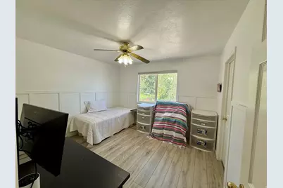 1146 N 3100 E, Layton, UT 84040 - Photo 30