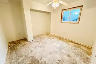 218 W 350 N, Vernal, UT 84078 - Photo 14