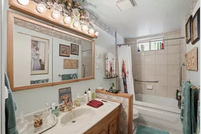 10106 S Peony Way, Sandy, UT 84094 - Photo 12