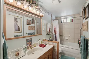 10106 S Peony Way, Sandy, UT 84094 - Photo 12