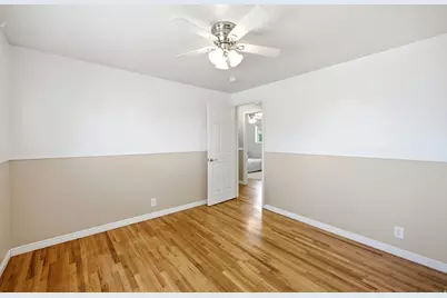 7237 S 2700 E, Cottonwood Heights, UT 84121 - Photo 26