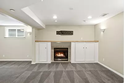 7237 S 2700 E, Cottonwood Heights, UT 84121 - Photo 30