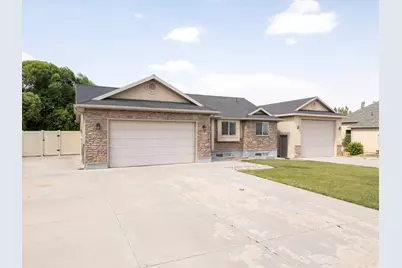 33 E 1100 S, Vernal, UT 84078 - Photo 38