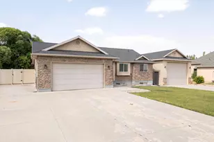 33 E 1100 S, Vernal, UT 84078 - Photo 38