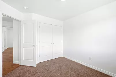 33 E 1100 S, Vernal, UT 84078 - Photo 16