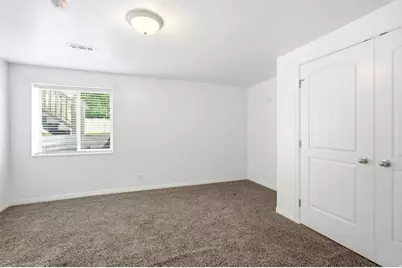 33 E 1100 S, Vernal, UT 84078 - Photo 32