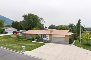 5215 W 11100 N, Highland, UT 84003 - Photo 2