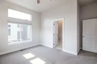 58 W Brooklyn Park Ln, South Salt Lake, UT 84115 - Photo 16