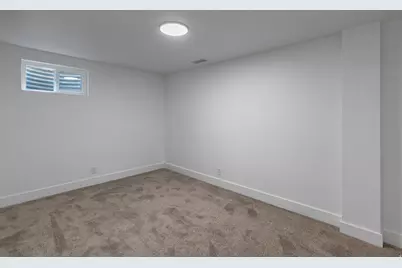 3584 S 6505 W, West Valley, UT 84128 - Photo 30