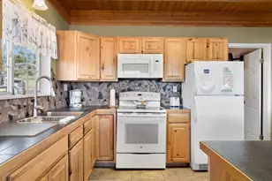 2302 S Hidaway Circle, Garden City, UT 84028 - Photo 20