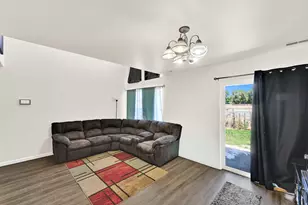 116 W 4th St, Ogden, UT 84404 - Photo 2