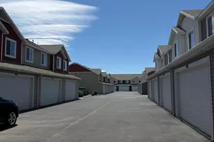 427 S 1540 E, Hyrum, UT 84319 - Photo 10