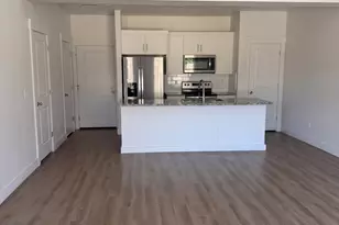 427 S 1540 E, Hyrum, UT 84319 - Photo 2