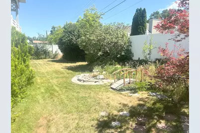 6825 S Nye Dr, Cottonwood Heights, UT 84121 - Photo 38