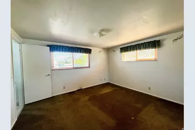 6825 S Nye Dr, Cottonwood Heights, UT 84121 - Photo 16