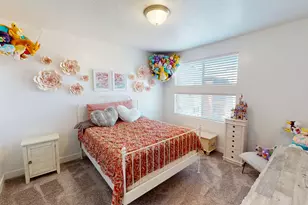 875 S Depot St W, Clearfield, UT 84015 - Photo 8