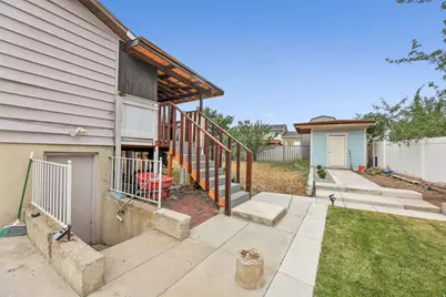 8129 W Armoridge Ln S, Magna, UT 84044 - Photo 12