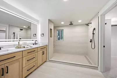 2366 E Cinnabar Ln, Cottonwood Heights, UT 84121 - Photo 32
