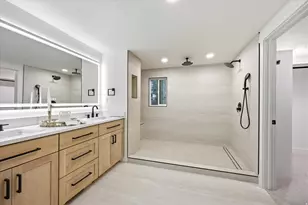 2366 E Cinnabar Ln, Cottonwood Heights, UT 84121 - Photo 32