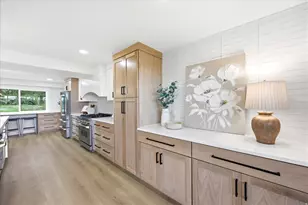 2366 E Cinnabar Ln, Cottonwood Heights, UT 84121 - Photo 20