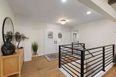 126 S Sunset Dr, Farmington, UT 84025 - Photo 4