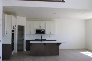 12868 S Bigwig Dr, Herriman, UT 84096 - Photo 4