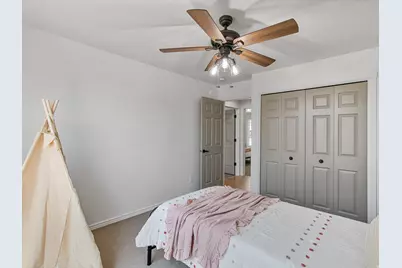 356 W Sunset Cir, Centerville, UT 84014 - Photo 16