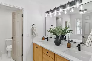 356 W Sunset Cir, Centerville, UT 84014 - Photo 12
