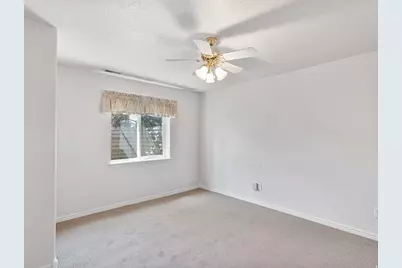 356 W Sunset Cir, Centerville, UT 84014 - Photo 22