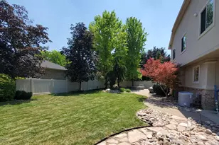 39 S 2625 E, Layton, UT 84040 - Photo 40