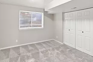 39 S 2625 E, Layton, UT 84040 - Photo 38