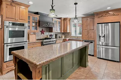 39 S 2625 E, Layton, UT 84040 - Photo 14
