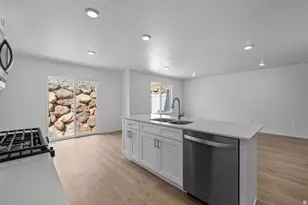 2153 Wolverine Wy, Washington, UT 84780 - Photo 24