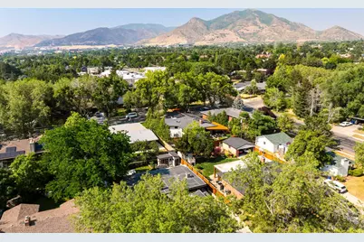 2071 E St. Marys Dr, Salt Lake City, UT 84108 - Photo 52