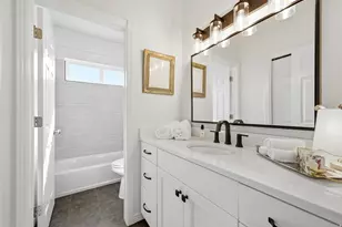 557 E Warm Dr, Kaysville, UT 84037 - Photo 14