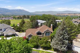 2156 E Gambel Oak Dr, Sandy, UT 84092 - Photo 44