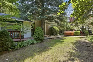 2156 E Gambel Oak Dr, Sandy, UT 84092 - Photo 40