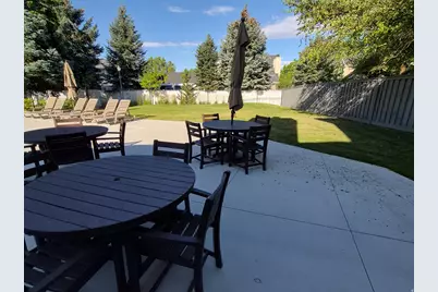 2156 E Gambel Oak Dr, Sandy, UT 84092 - Photo 50