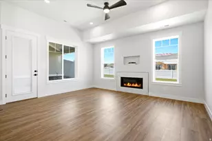 6745 W Judys Farm Ln, West Valley, UT 84128 - Photo 12