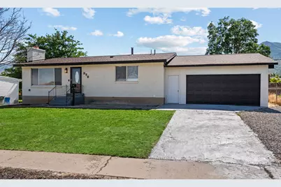 372 N Overland E, Tooele, UT 84074 - Photo 2