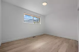 372 N Overland E, Tooele, UT 84074 - Photo 14